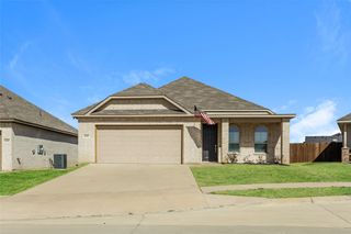 10381 Fort Ewell Trail, Crowley, TX 76036