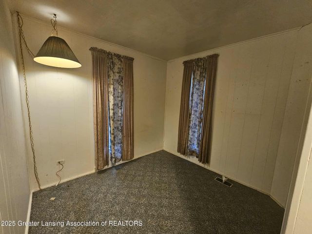 3428 N Chester Road, Charlotte, MI 48813