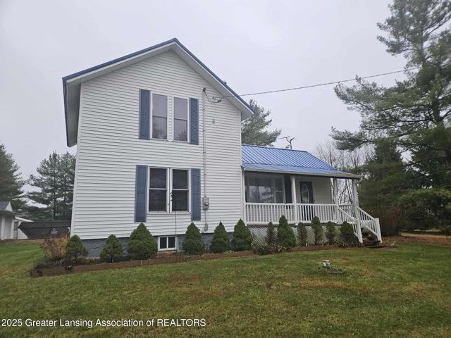 3428 N Chester Road, Charlotte, MI 48813