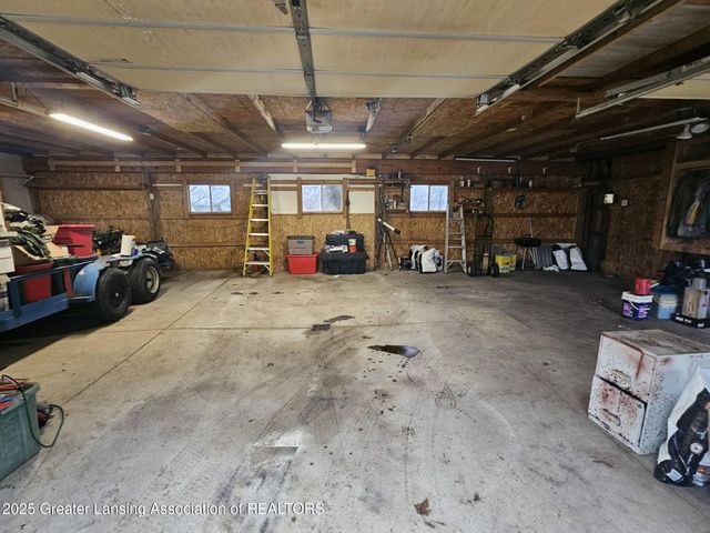 3428 N Chester Road, Charlotte, MI 48813