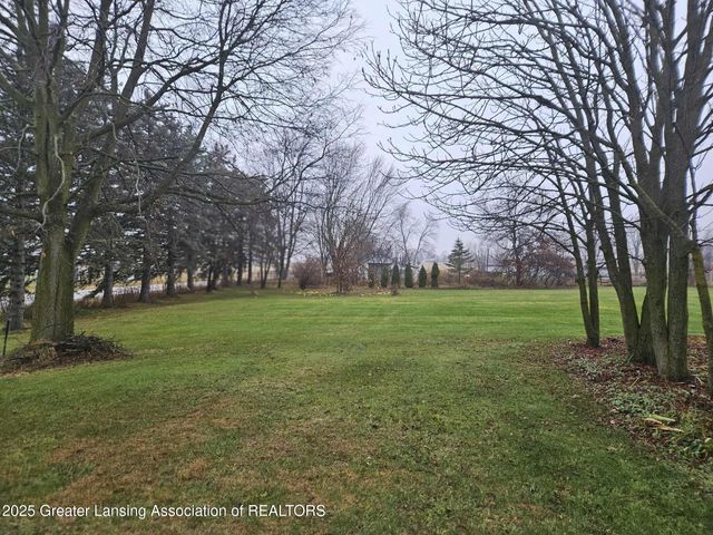 3428 N Chester Road, Charlotte, MI 48813