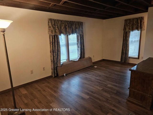 3428 N Chester Road, Charlotte, MI 48813