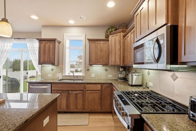 17218 E Rosemont Ln, Spokane Valley, WA 99016