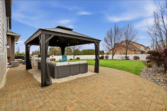 17218 E Rosemont Ln, Spokane Valley, WA 99016