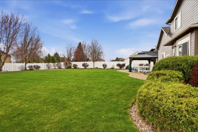 17218 E Rosemont Ln, Spokane Valley, WA 99016