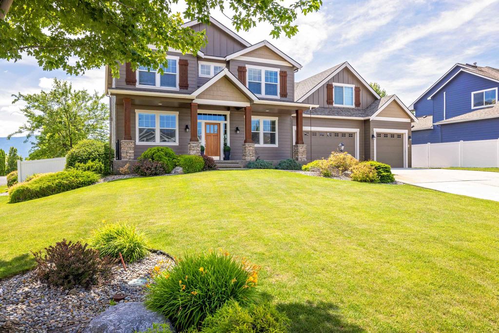 17218 E Rosemont Ln, Spokane Valley, WA 99016