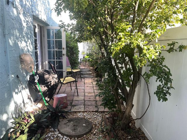 2708 NE 14th Street Causeway 3, Pompano Beach, FL 33062