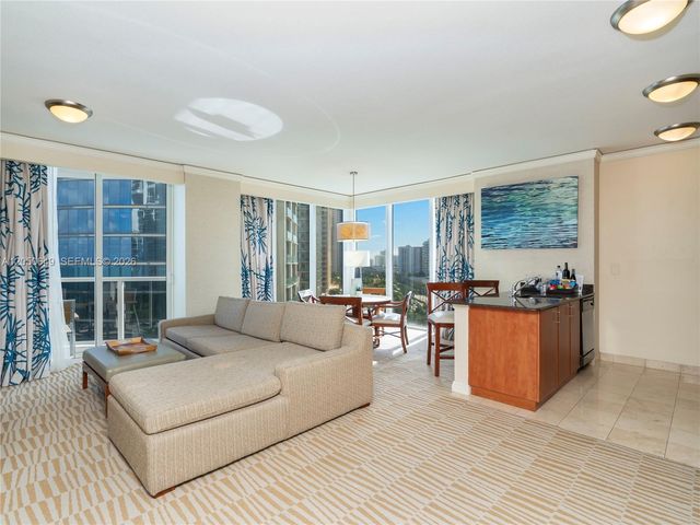 18001 Collins Avenue 1814, Sunny Isles Beach, FL 33160