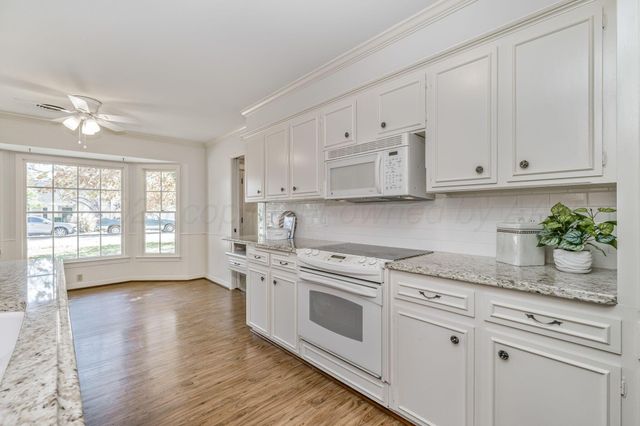 6302 JAMESON Road, Amarillo, TX 79106