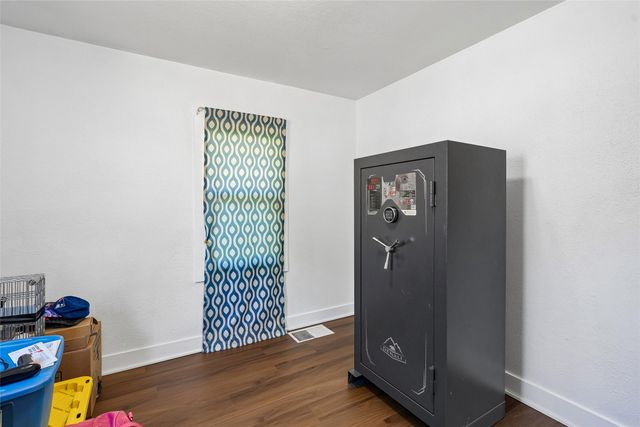 1328 Johnson Street, Des Moines, IA 50315