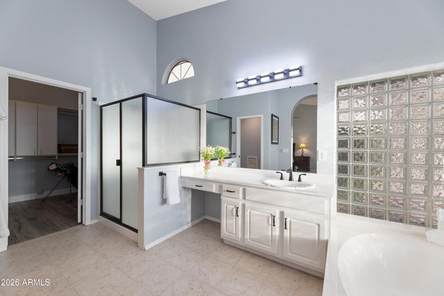 19456 N 87TH Drive, Peoria, AZ 85382