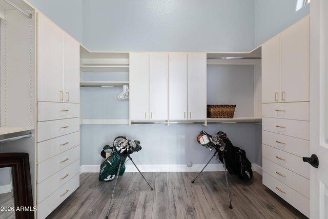 19456 N 87TH Drive, Peoria, AZ 85382