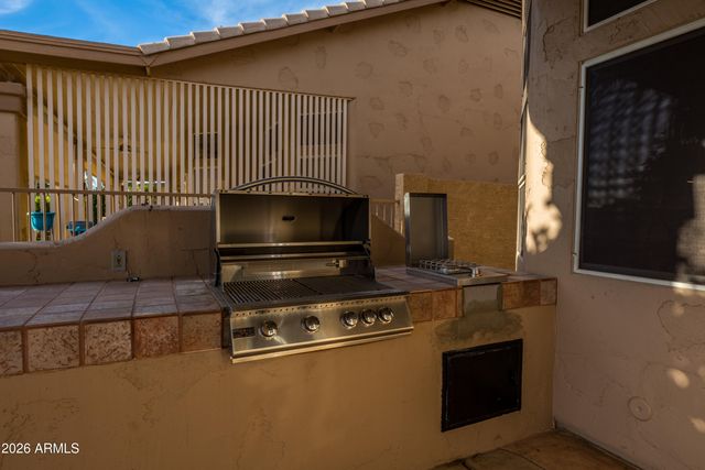19456 N 87TH Drive, Peoria, AZ 85382