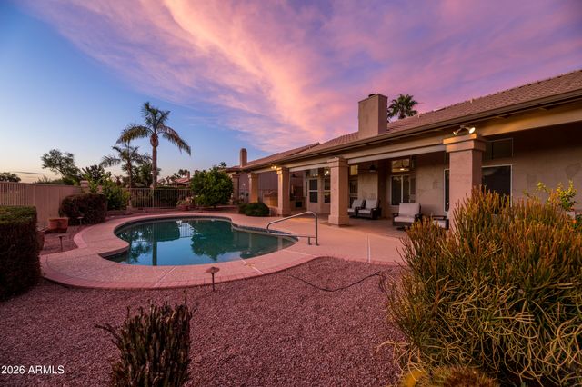 19456 N 87TH Drive, Peoria, AZ 85382