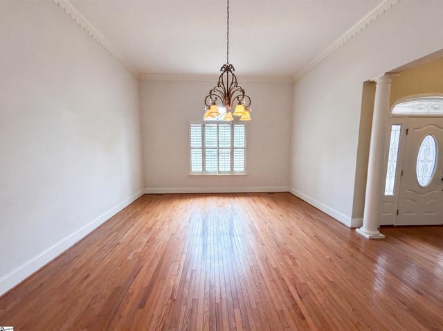 324 S Griffin Mill Court, Spartanburg, SC 29307