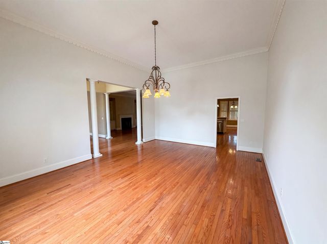 324 S Griffin Mill Court, Spartanburg, SC 29307