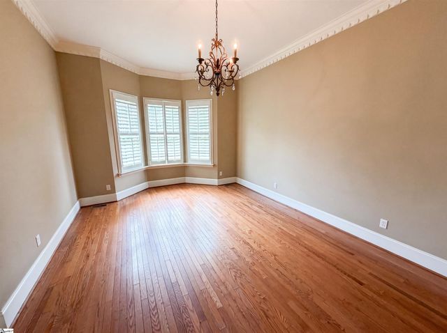324 S Griffin Mill Court, Spartanburg, SC 29307