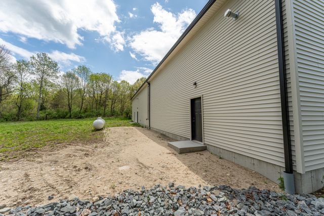 186 Norwich Road, Plainfield, CT 06374