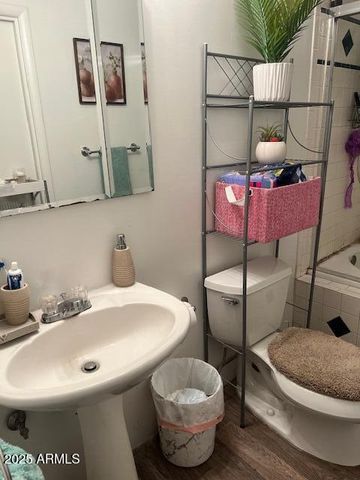 2377 W HAZELWOOD Street, Phoenix, AZ 85015