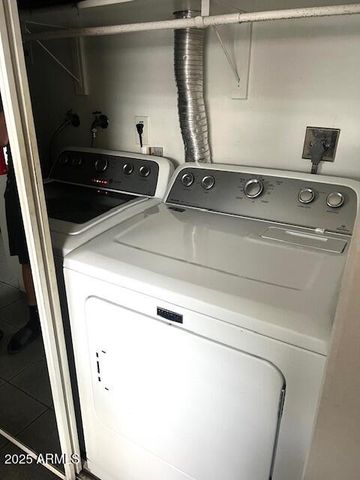 2377 W HAZELWOOD Street, Phoenix, AZ 85015