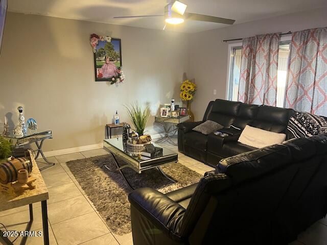 2377 W HAZELWOOD Street, Phoenix, AZ 85015