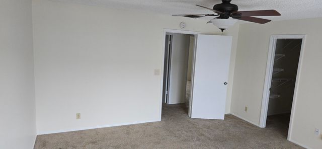 718 NE 12th Terrace 3, Boynton Beach, FL 33435