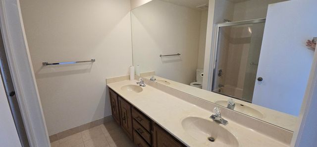 718 NE 12th Terrace 3, Boynton Beach, FL 33435