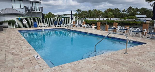 718 NE 12th Terrace 3, Boynton Beach, FL 33435