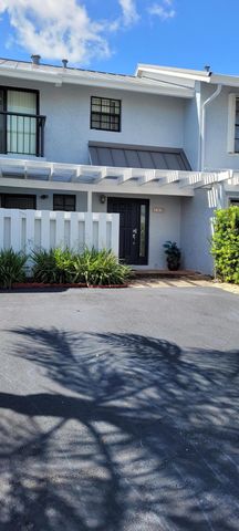 718 NE 12th Terrace 3, Boynton Beach, FL 33435