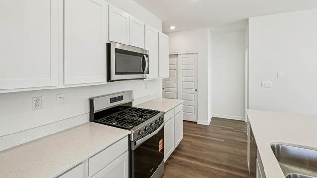 2417 Glacier Street, Pingree Grove, IL 60140