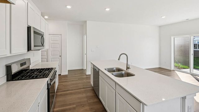 2417 Glacier Street, Pingree Grove, IL 60140