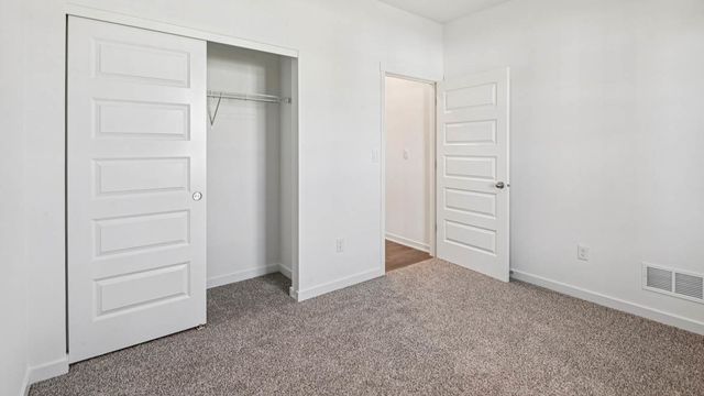 2417 Glacier Street, Pingree Grove, IL 60140