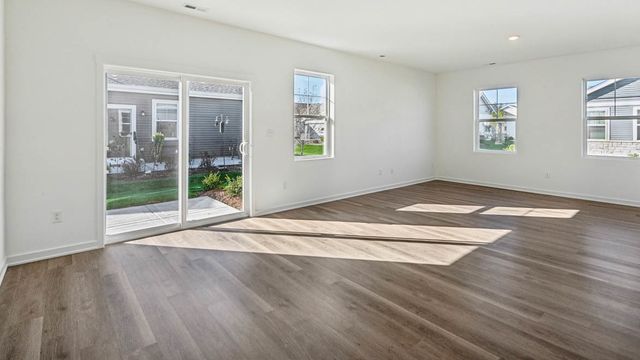 2417 Glacier Street, Pingree Grove, IL 60140