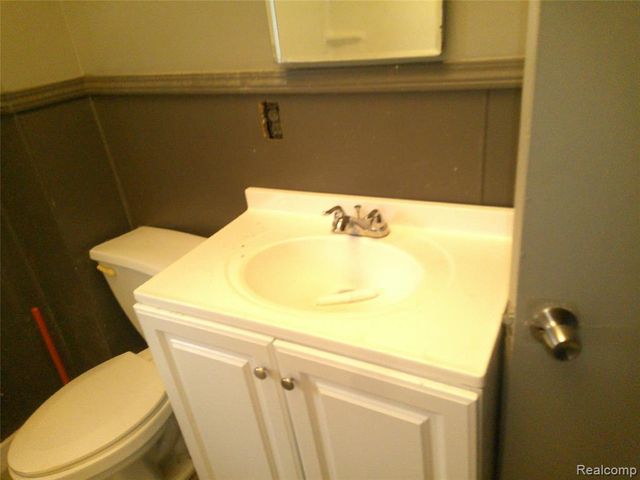 3213 Holly Avenue, Flint, MI 48506