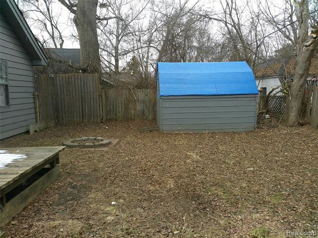 3213 Holly Avenue, Flint, MI 48506