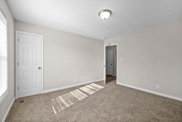 117 Coyote Ct Apt 4, Clarksville, TN 37043