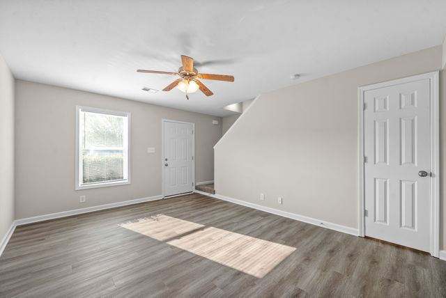 117 Coyote Ct Apt 4, Clarksville, TN 37043