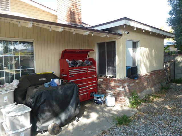 936 N Enid, Azusa, CA 91702