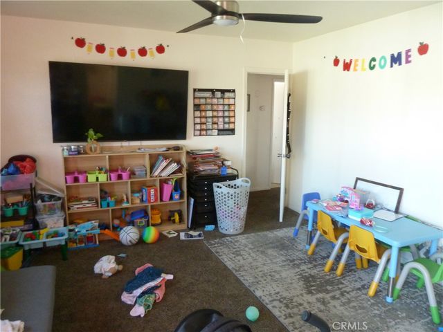 936 N Enid, Azusa, CA 91702