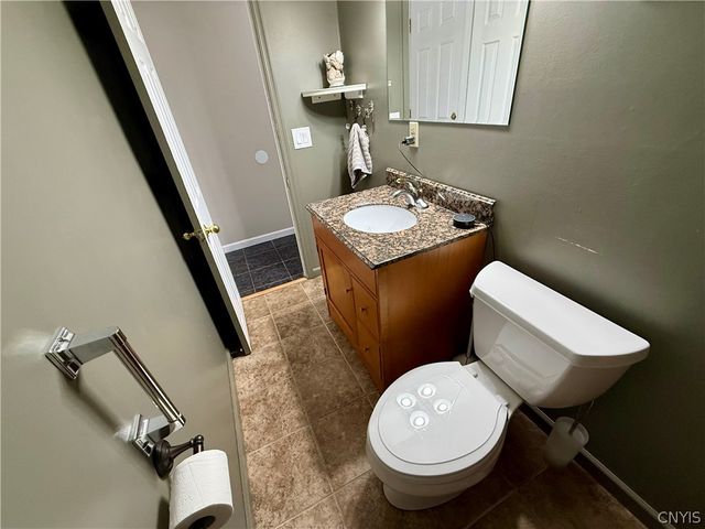 8135 Crimson Circle, Clay, NY 13041