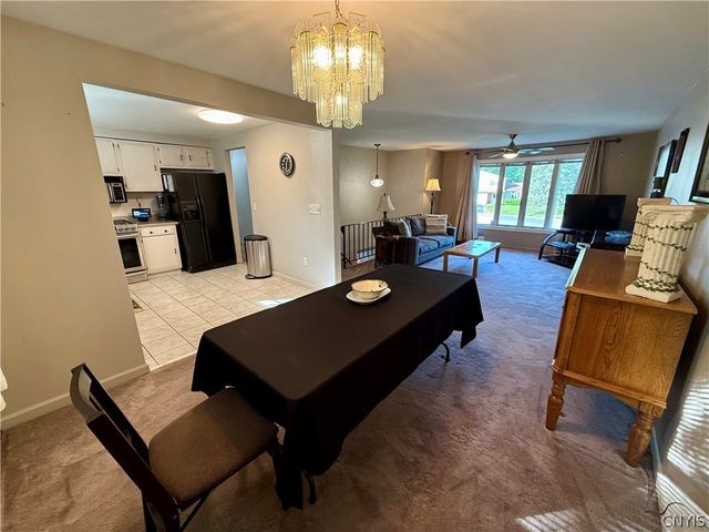 8135 Crimson Circle, Clay, NY 13041