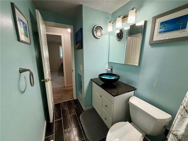 8135 Crimson Circle, Clay, NY 13041