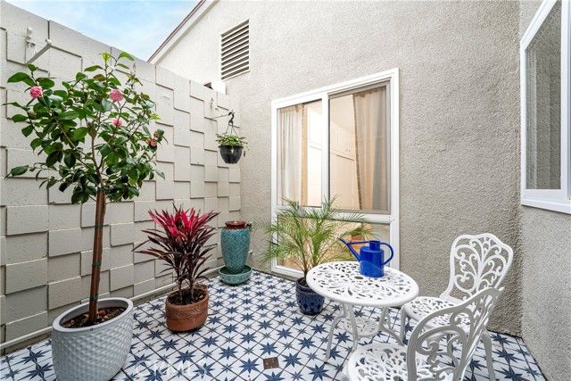 89 Calle Aragon B, Laguna Woods, CA 92637