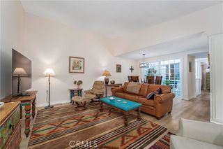 89 Calle Aragon B, Laguna Woods, CA 92637