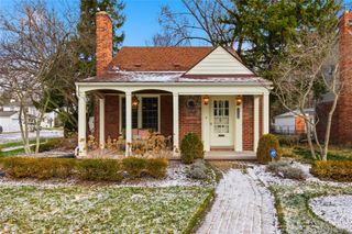 17560 Birwood Avenue, Beverly Hills Village, MI 48025