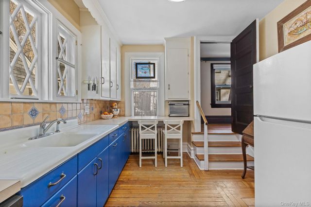 57 Gard Avenue, Bronxville, NY 10708