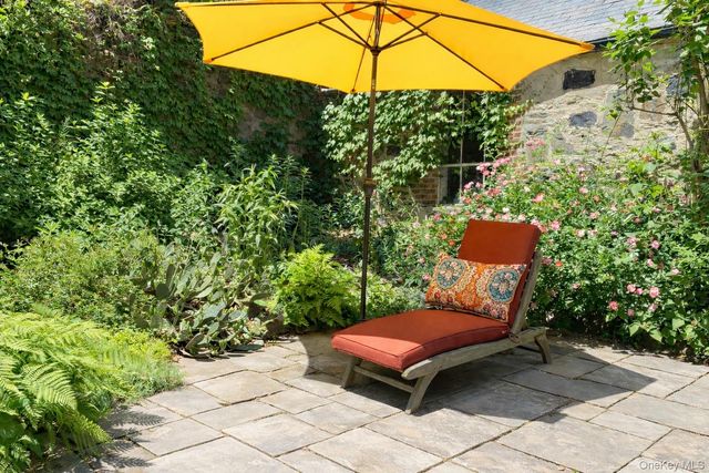 57 Gard Avenue, Bronxville, NY 10708