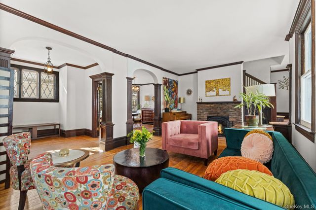 57 Gard Avenue, Bronxville, NY 10708