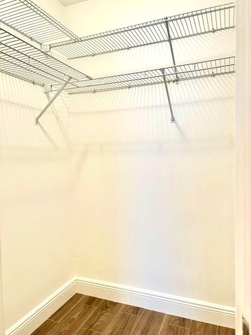 2811 SW 15th Street 202, Delray Beach, FL 33445