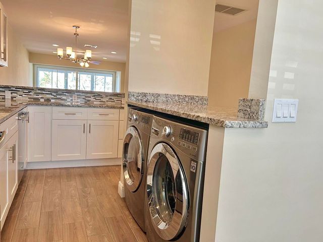 2811 SW 15th Street 202, Delray Beach, FL 33445